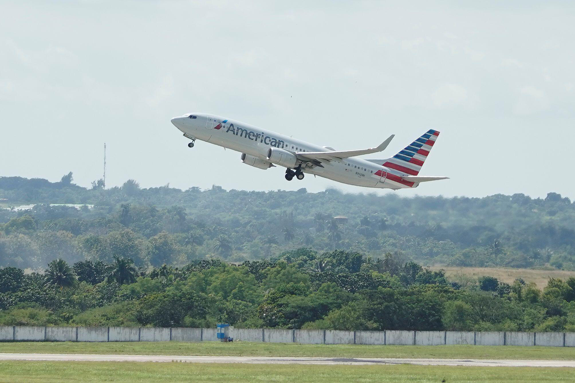 220714 american airlines cuba ONETIMEUSE mn 0930 831972