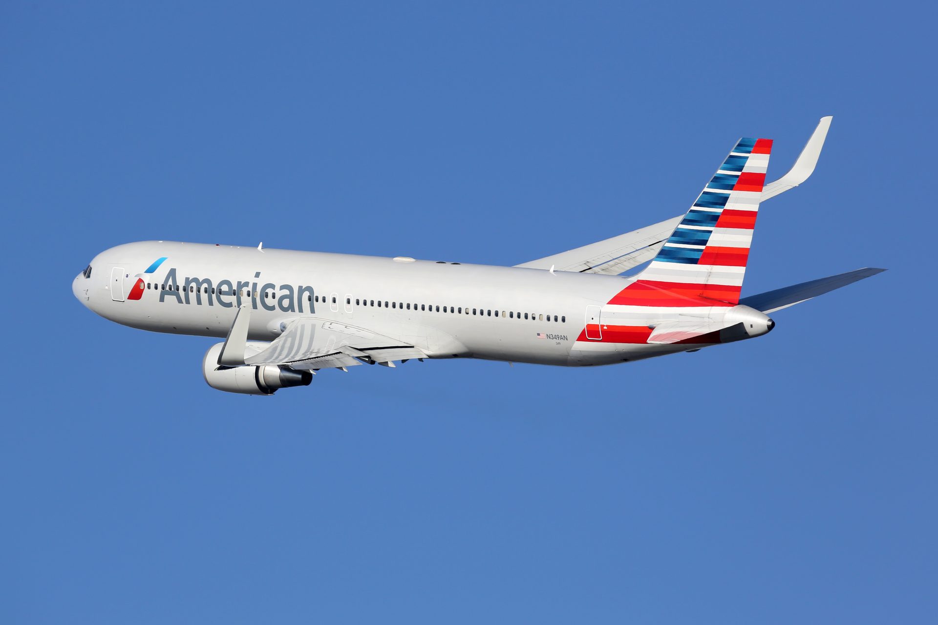 American Airlines 1 scaled 1