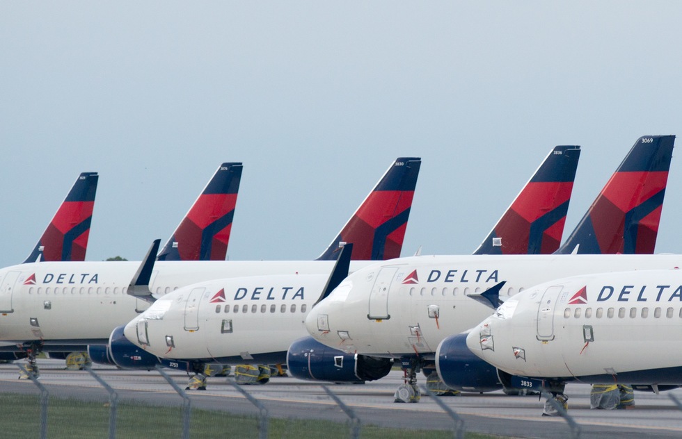 Delta Airlines crop