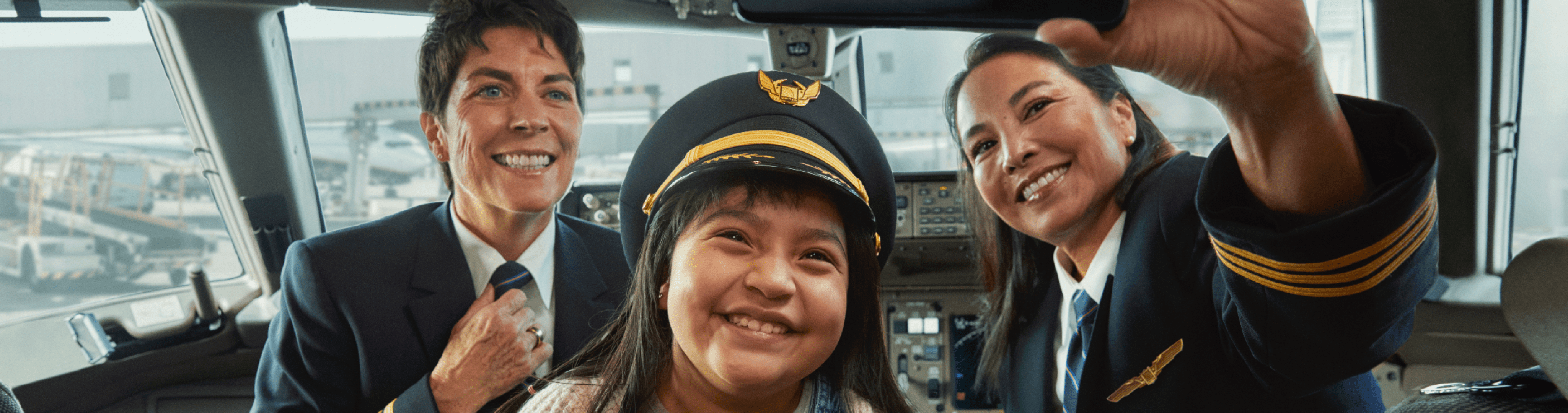 Does United Airlines Have Unaccompanied Minors?